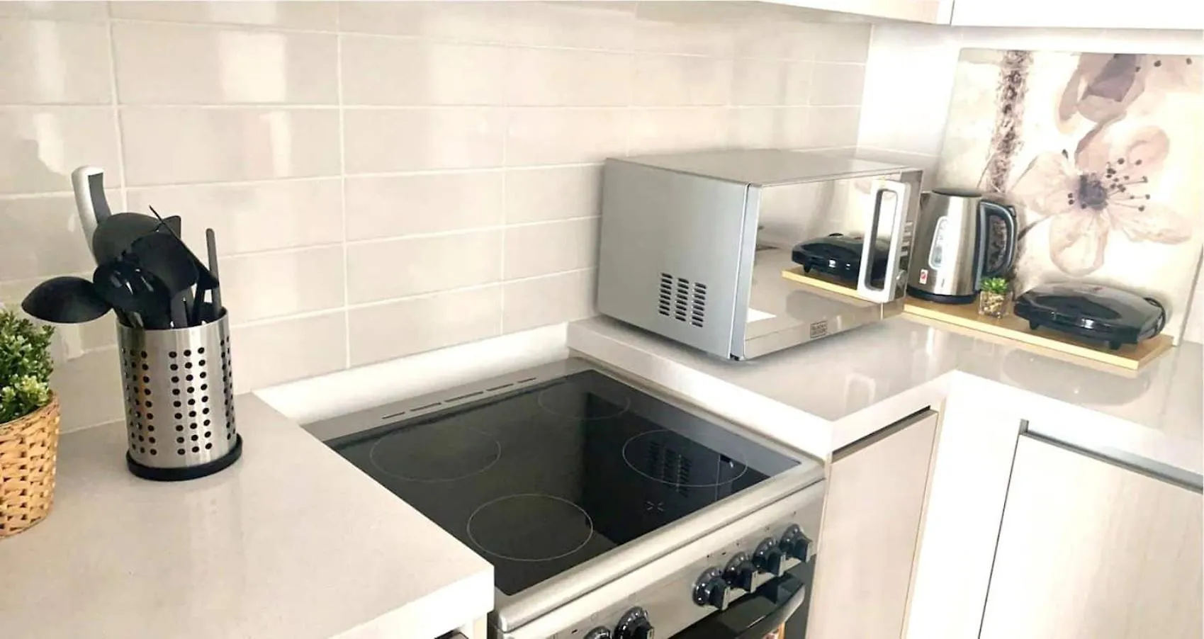 Yas Canal 1 Luxury Apartment By The Canal Near F1 Abú Dhabí 0*,