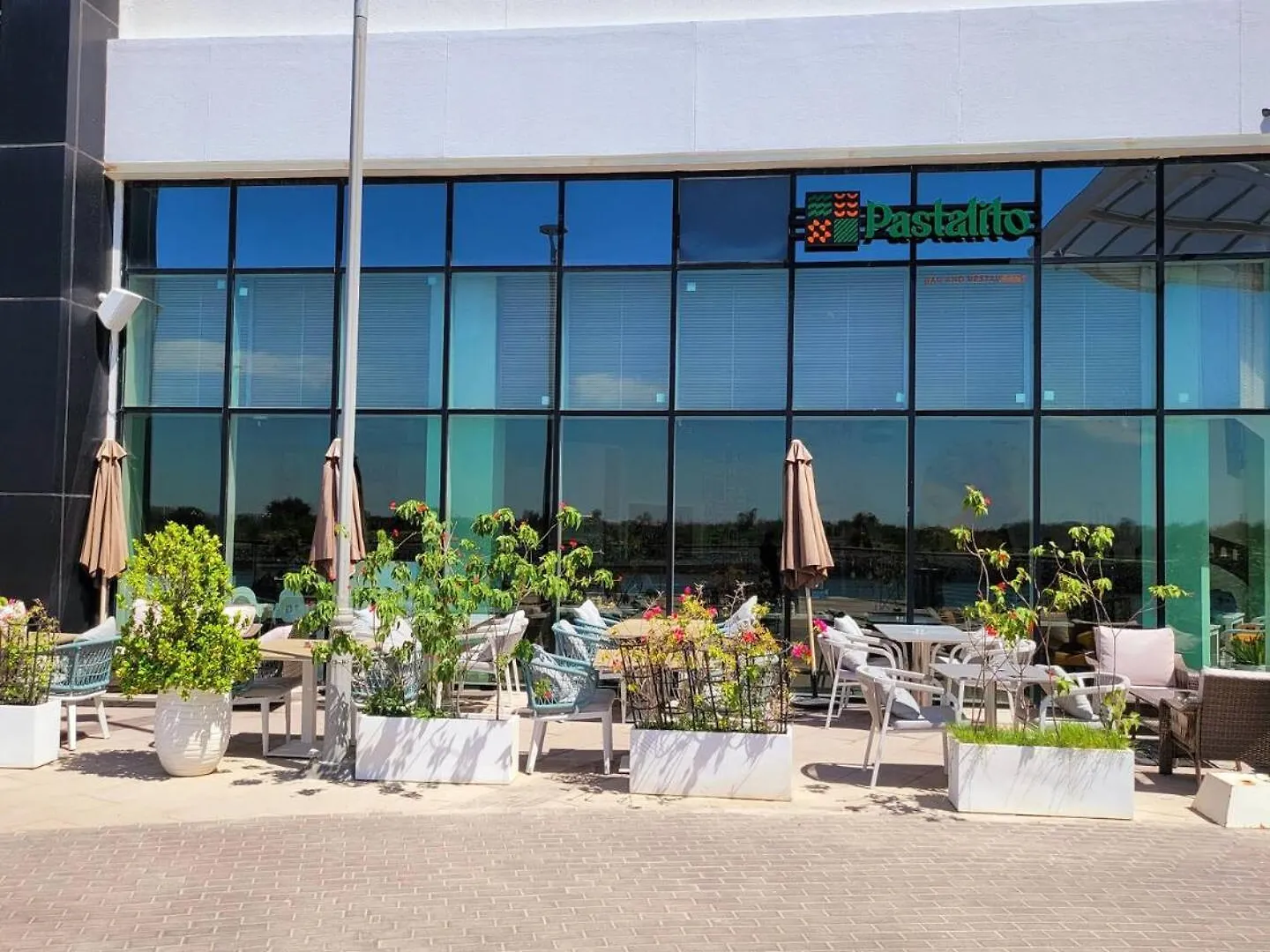 Aparthotel Yas Canal 1 Luxury Apartment By The Canal Near F1 Abú Dhabí